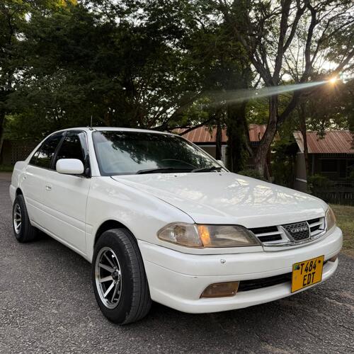 NAUZA TOYOTA CARINA