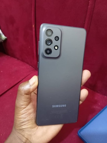 Samsung Oppo Redmi Xiaomi A73