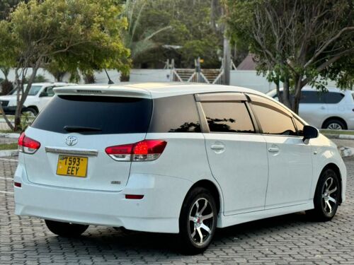 TOYOTA WISH NEW MODEL