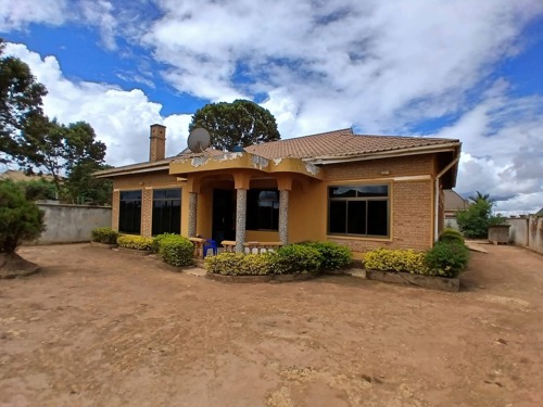 NYUMBA INAUZWA NJOMBE