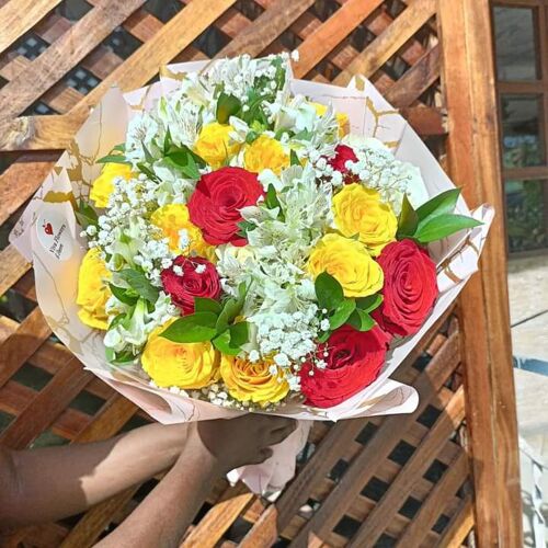 Fresh Flowers/Bouquet