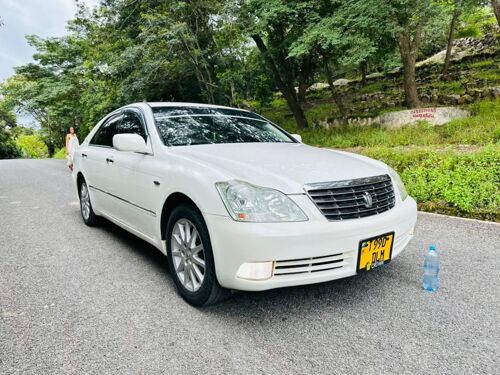 TOYOTA CROWN 2005