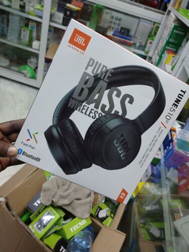 JBL headphone 