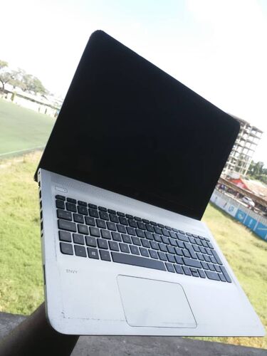 Laptop HP  HDD 500GB RAM 4