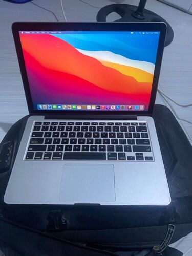 Mac book laptop
