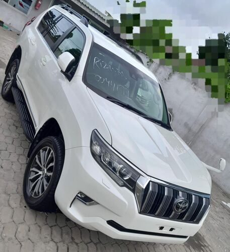 NAUZA TOYOTA LANDCRUSER PRADO 