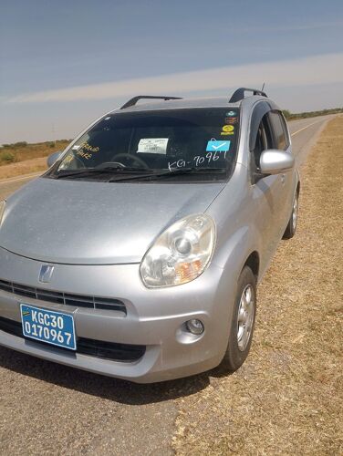 vitz new model        thebydl