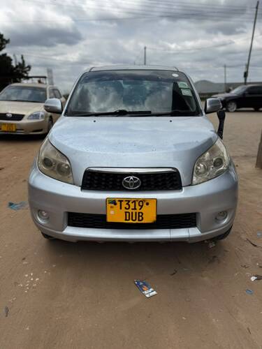 NAUZA TOYOTA RUSH NZURI 