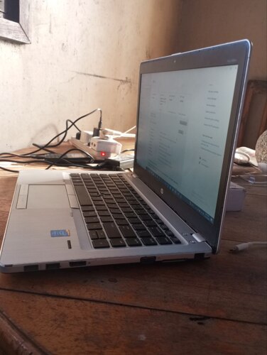 HP LAPTOP/SSD/CORE I7