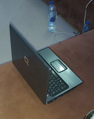 HP COMPAQ PRESARIO V6000 Lapto