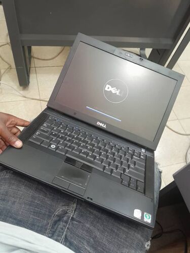 DELL LATITUD  RAM 4GB HDD 500 