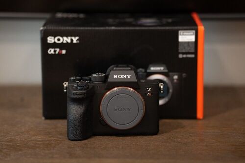 Sony A7R IV  Full-Frame Camera