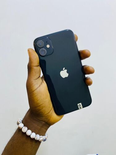 iPhone 11Plain GB 64 