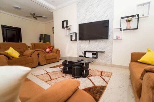 2bedrooms apartments Msasani 