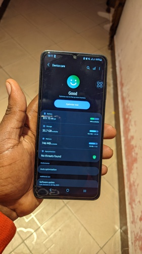 Samsung A06 