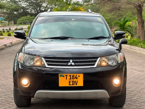 NAUZA MITSUBISHI OUTLANDER 