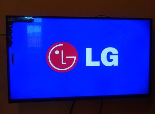 TELEVISION :