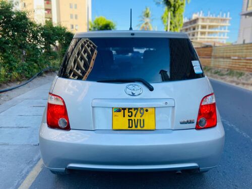 Toyota ist 2006 Kali sana 