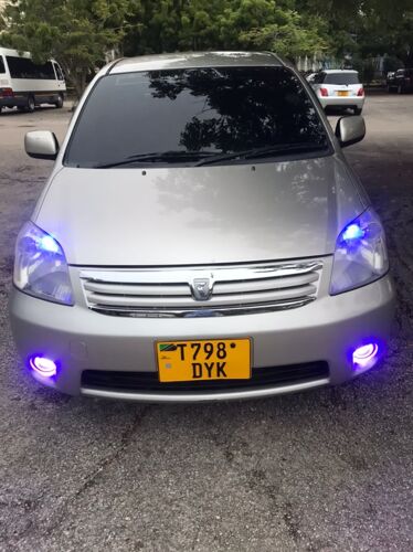 Toyota raum