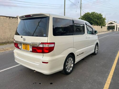 Toyota Alphard DZG