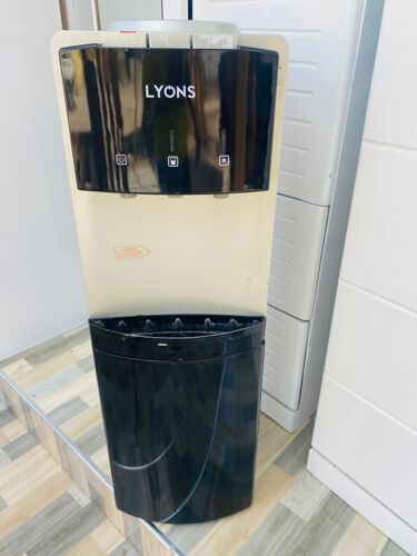 Water Dispenser 