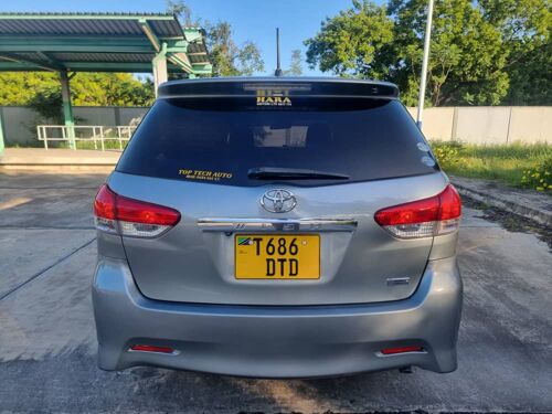 NAUZA TOYOTA WISH NZURI 