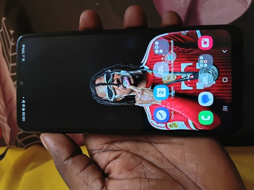 Samsung A04s