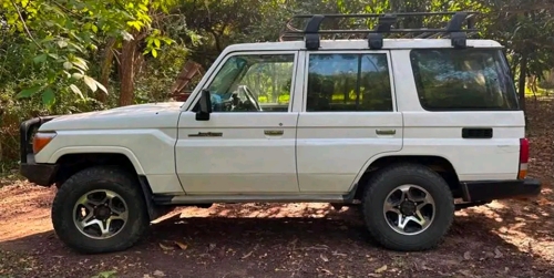 Land cruiser lx 
