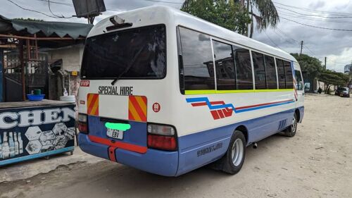 TOYOTA COASTER MAYAI 1HDT-FTE 