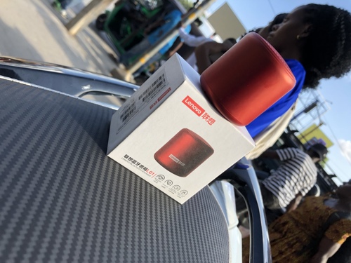 LENOVO L01 Bt speaker