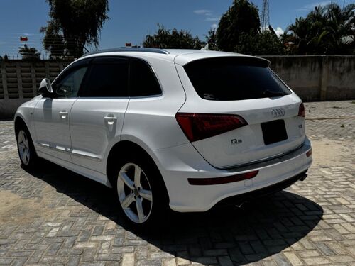 Audi Q5  2011
