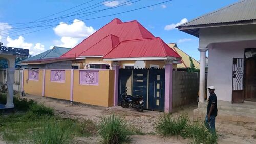 Nyumba zinauzwa chanika