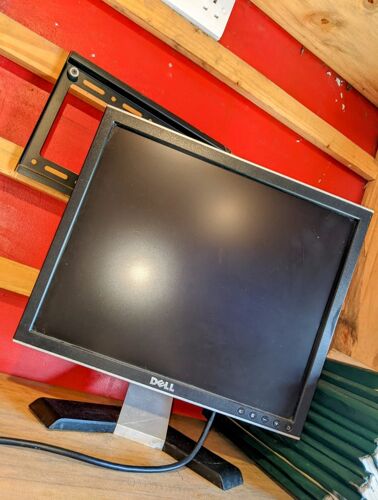 Monitor inch 16