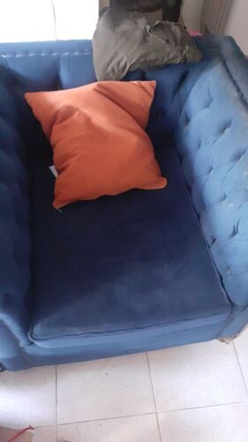 Sofa used offa