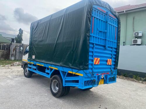 Canter mitsubishi