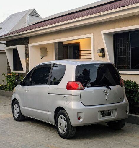 Toyota Porte 