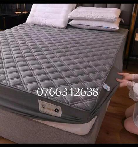 Mattress protector