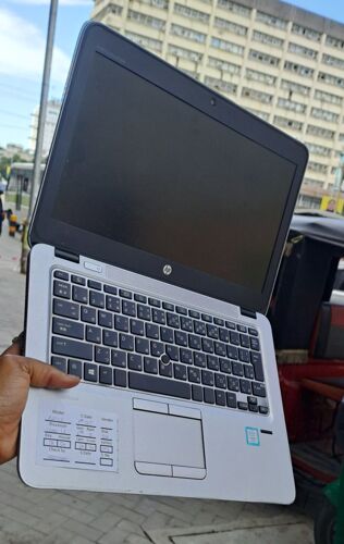 hp elitebook 820 g3 laptop 