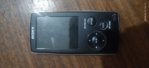 SONY WALKMAN NWZ-A818