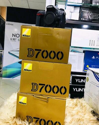 Nikon D7000 BODY,