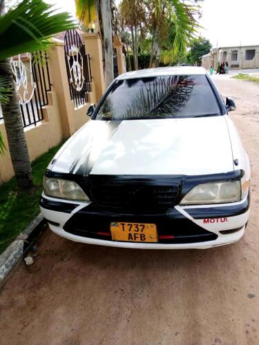 TOYOTA CRESTA GX100 FOR SALE 1.5M