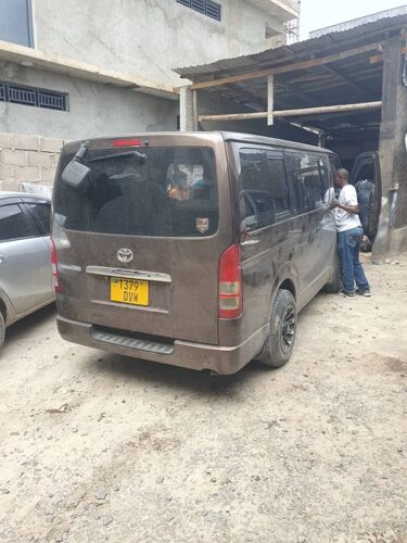 Hiace quantum 1kd Diesel 
