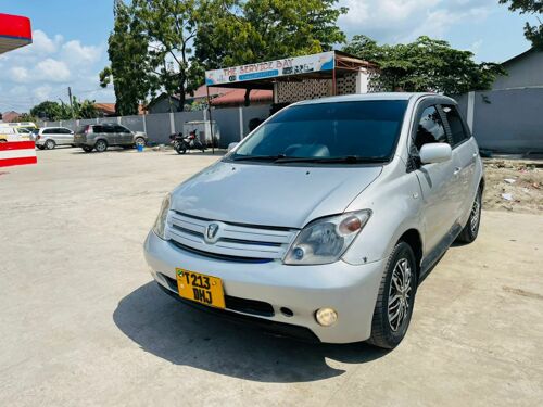 TOYOTA IST FORSALE