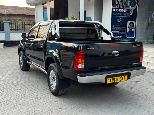 NAUZA PICK UP NZURI 