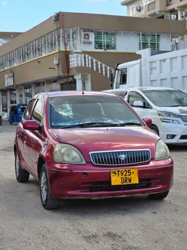 Toyota Vitz cravia on sale 