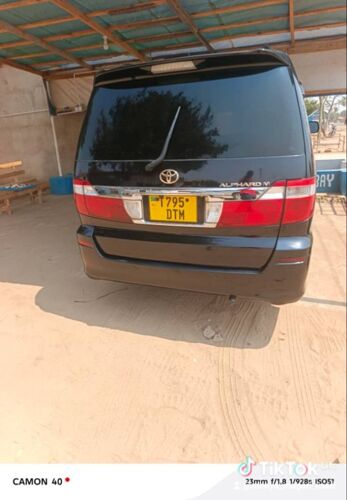TOYOTA ALPHARD