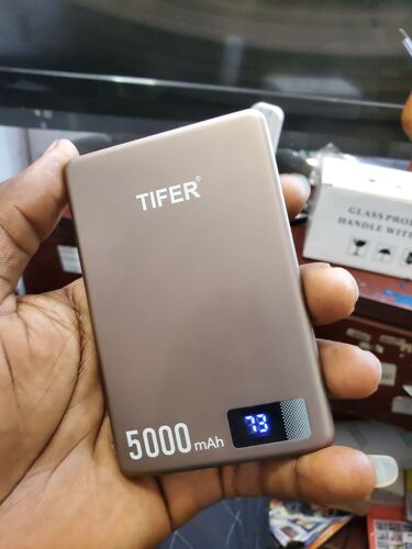 Wireless power bank fast charg