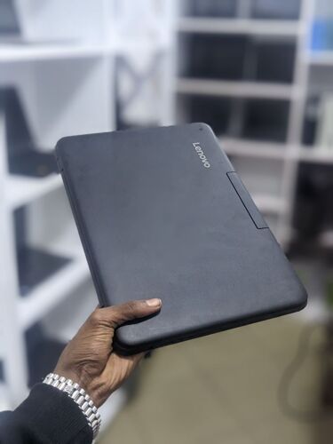 Laptop Lenovo N22 