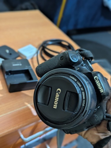 CANON 