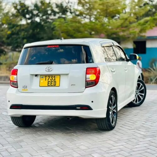 Toyota ist new model 